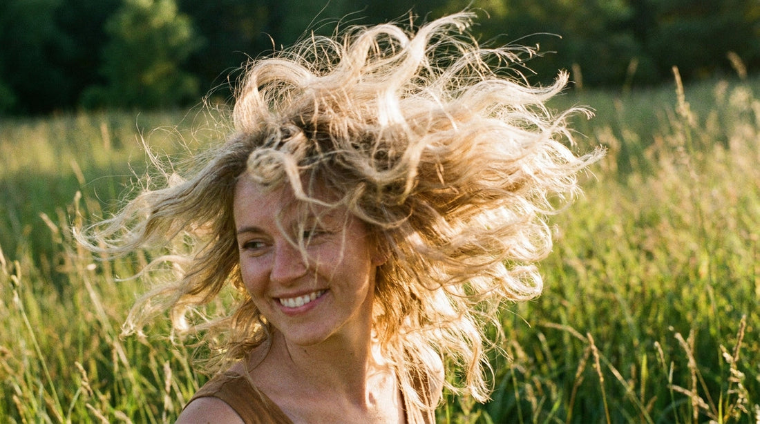 H102 Rich Hair Care pour cheveux blonds | L'alternative à Kérastase
