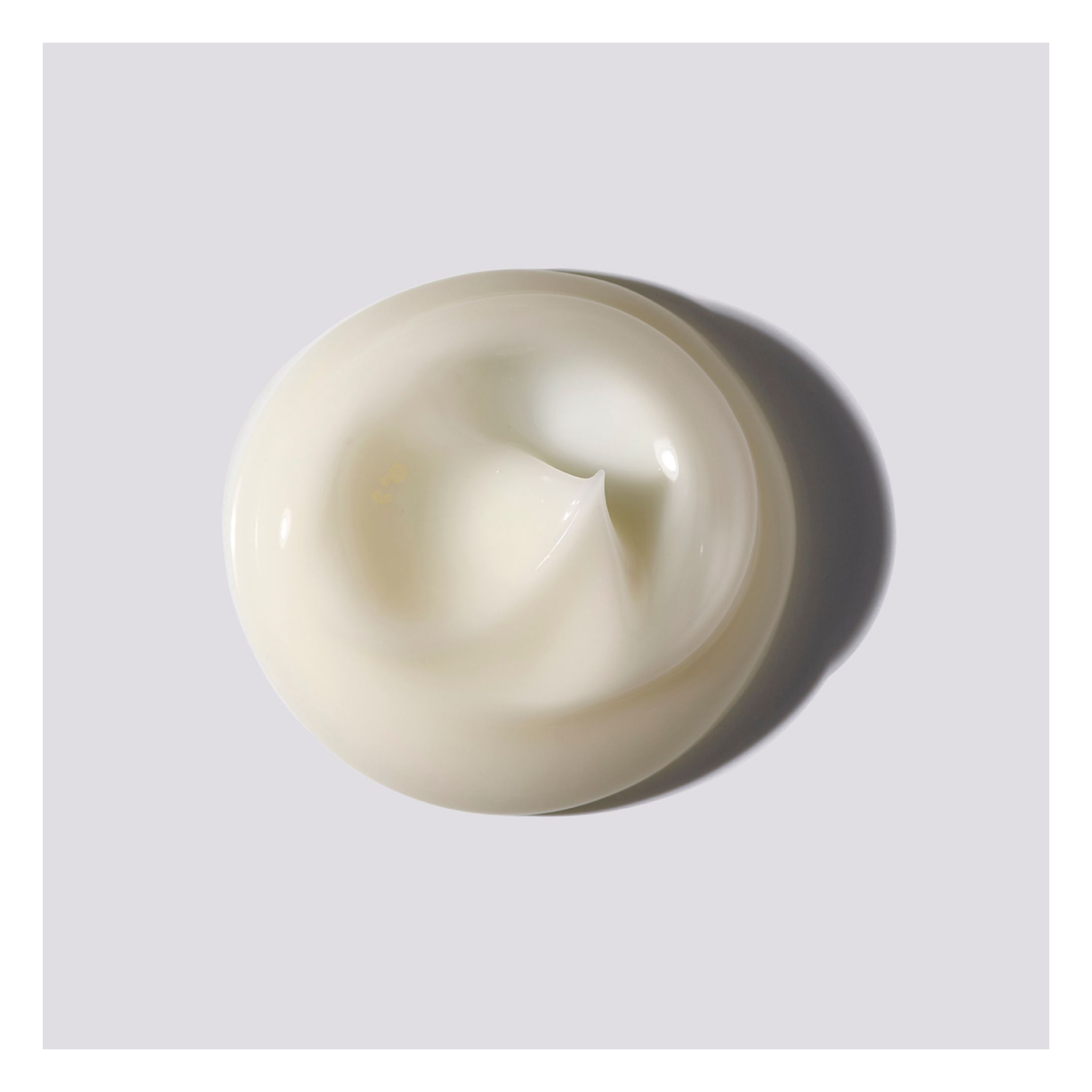 Shu Uemura - Essence Absolue - Sérum de nuit nourrissant - 150 ML